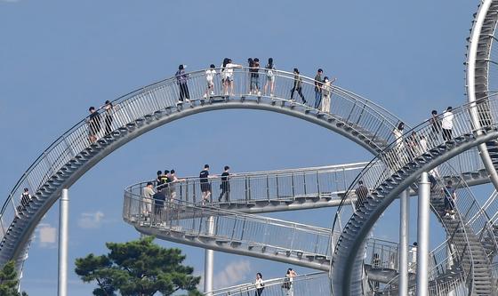 주말은 스페이스워크와 함께