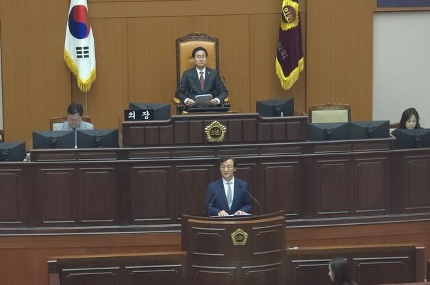 전재수, 국힘이 다수인 부산시의회 개원 축사…"저부터 다가가겠다"