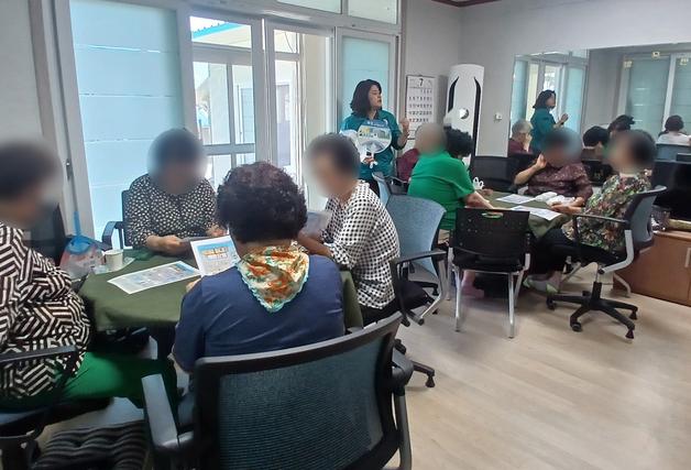 오늘도 33.9도 창녕…독거노인 등 취약계층 2719명 안전 강화