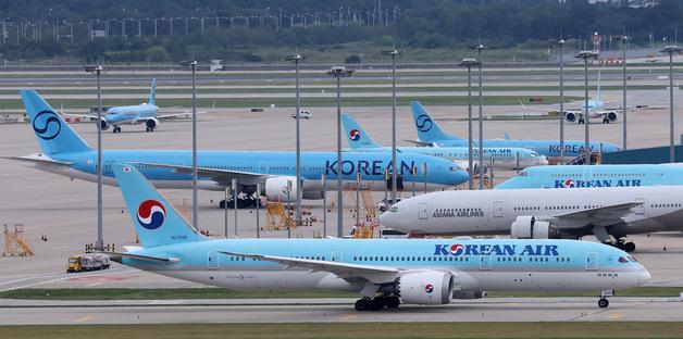 부산서 베트남 다낭 향하던 여객기 엔진이상으로 회항