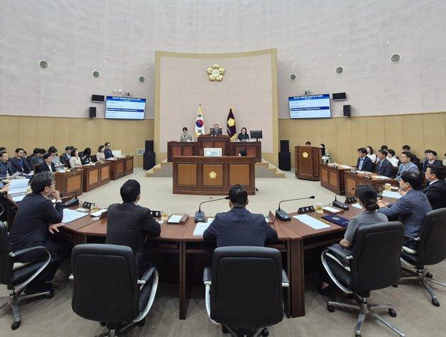 부산 기장군의회, 임시회 개회…원전·도시철도 등 핵심 현안 다룬다