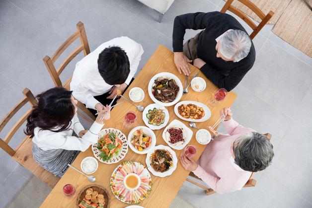 결혼 한 달 앞 예비시모 "전세사기 빚 1억 친정서 갚고 와라, 아니면 파혼"