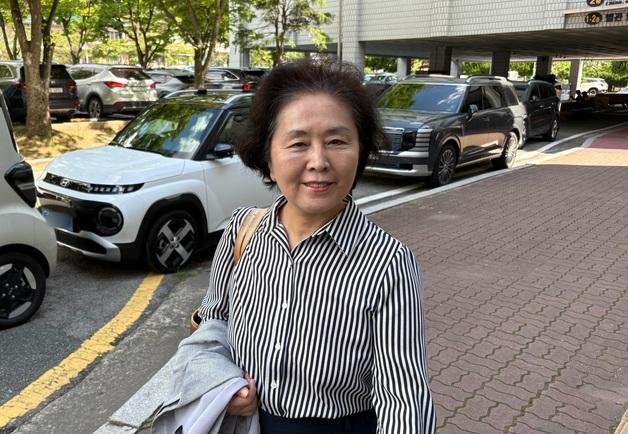 김영선 전 의원, 불법 정치자금 수수 등 혐의 '징역형 집유'
