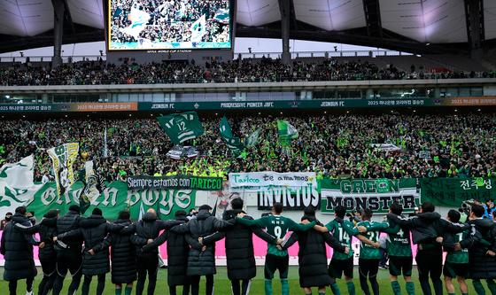 더블 달성한 전북현대